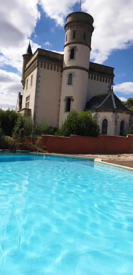 Chateau De Villeneuve - Montolieu 外观 照片